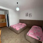 Armando Home-free Parking Included * Vlorë