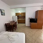 Armando Home-free Parking Included Vlorë