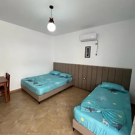 Hébergement de vacances Armando Home-free Parking Included Vlorë