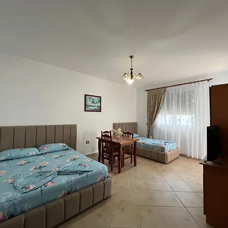 Holiday home Armando Home-free Parking Included