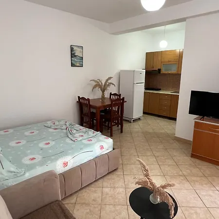 Armando Home-free Parking Included Prázdninový dům Vlorë