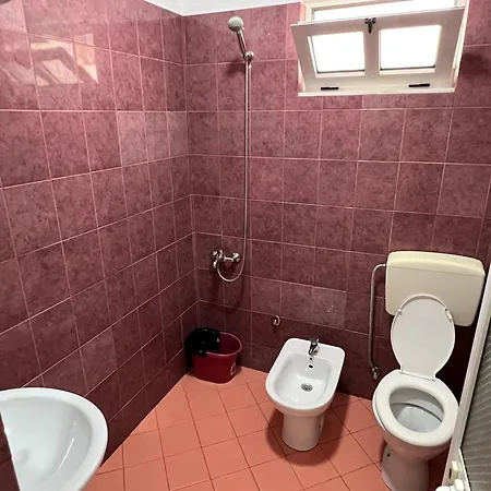 Armando Home-free Parking Included Vlore