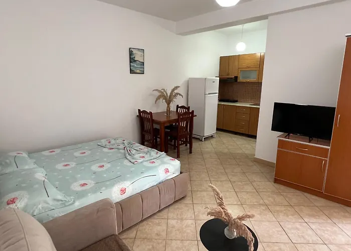 Armando Home-free Parking Included Ferienhaus Vlorë