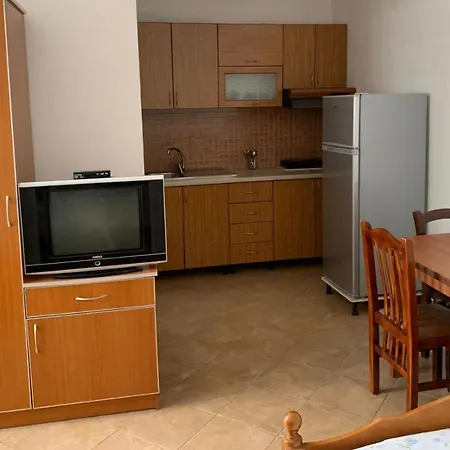 Holiday home Armando Home-free Parking Included *