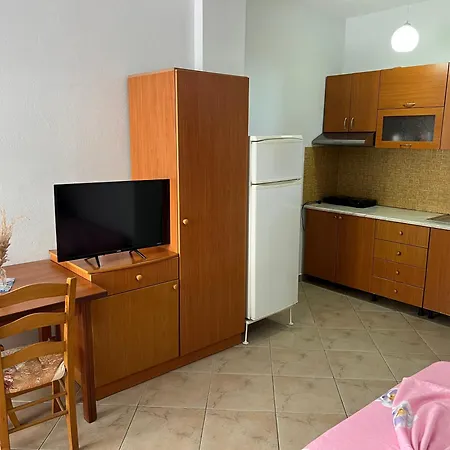 Armando Home-free Parking Included * Vlore