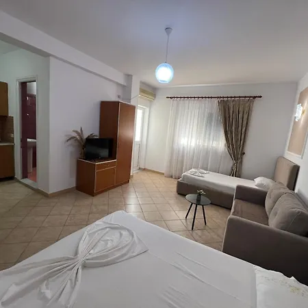 Holiday home Armando Home-free Parking Included *