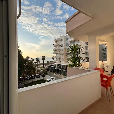 Holiday home Armando Home-free Parking Included *