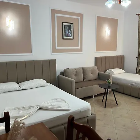Holiday home Armando Home-free Parking Included *