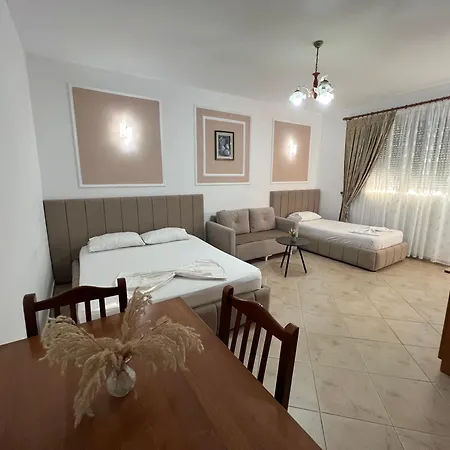 Armando Home-free Parking Included * Vlore