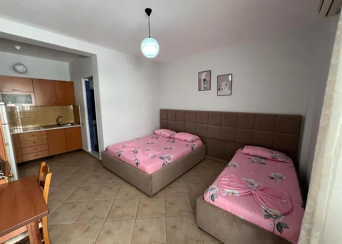 Armando Home-free Parking Included * Vlorë